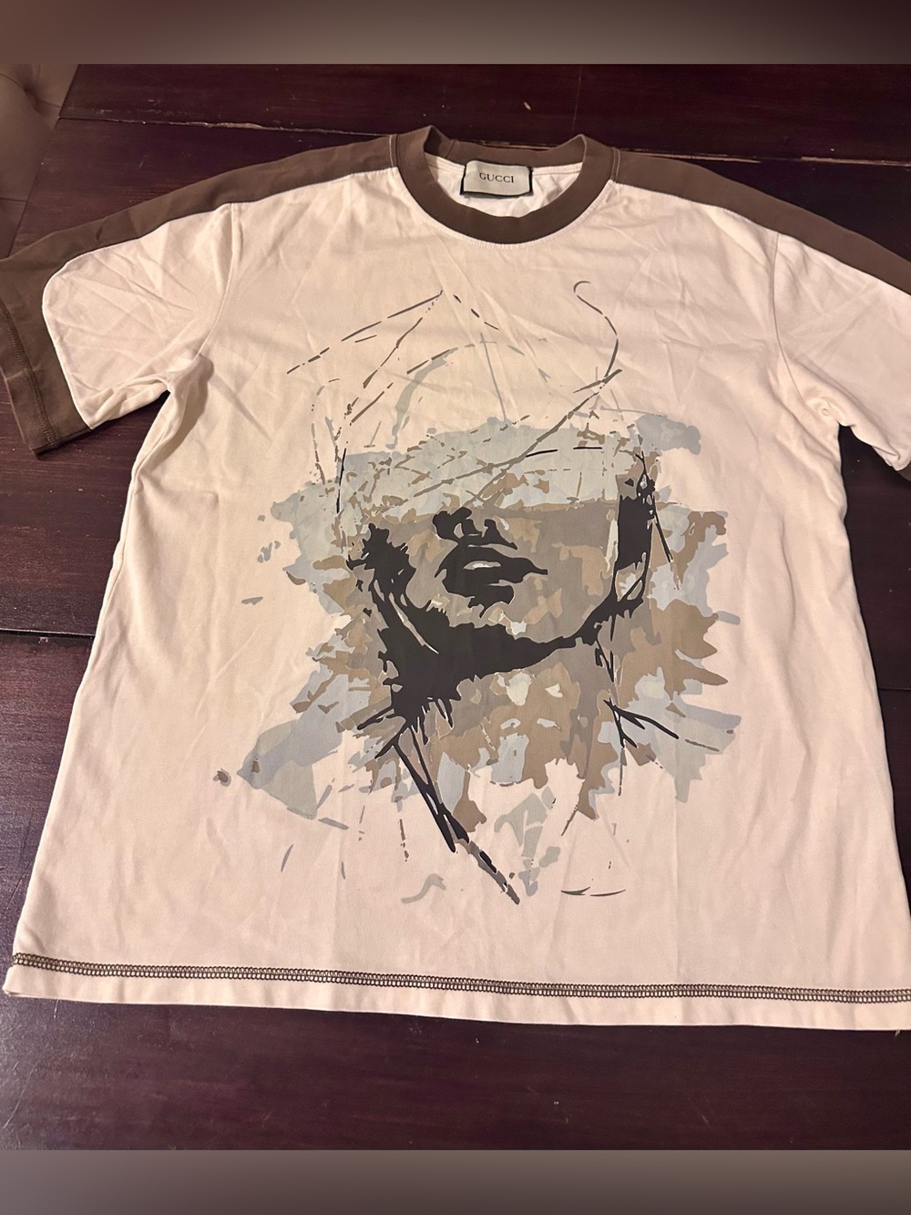 GG Men’s Beige and Brown Graphic Crewneck T‑Shirt